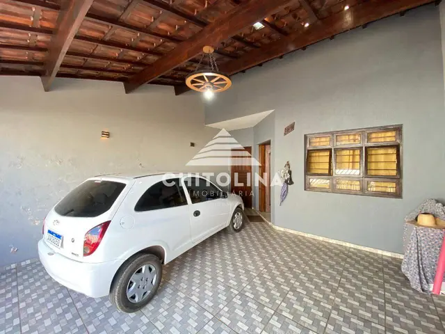 Casa à venda na Vila Vendramini, Itapetininga: 2 quartos, 2 vagas