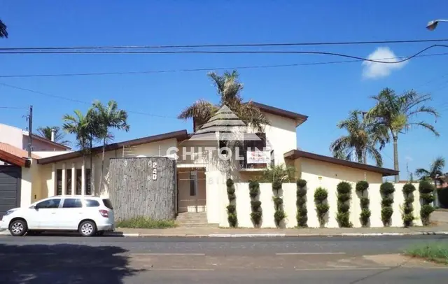 Sobrado para alugar na Vila Aparecida, Itapetininga: 3 quartos