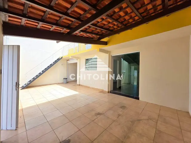 Sobrado à venda no Jardim Itália, Itapetininga: 2 quartos (2 suítes)
