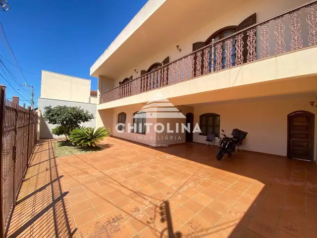 Casa à venda no Jardim Itália, Itapetininga: 5 quartos (4 suítes)