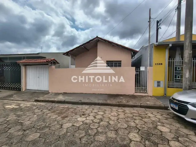 Casa à venda na Vila Vendramini, Itapetininga: 2 quartos, 4 vagas