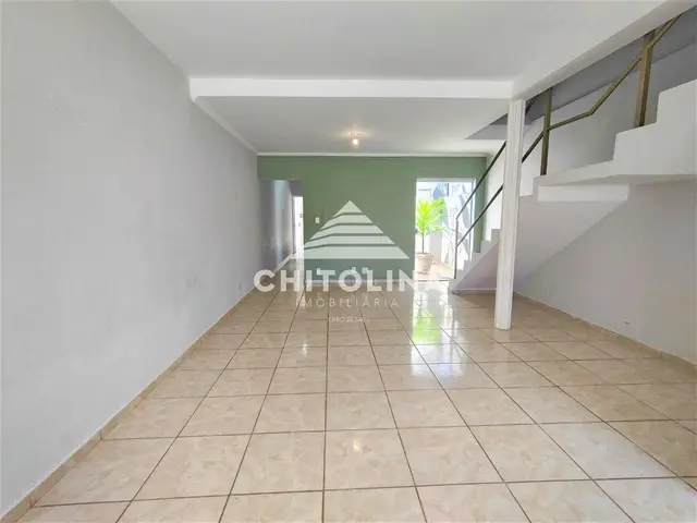 Sobrado à venda na Vila La Brunetti, Itapetininga: 2 quartos (1 suíte)
