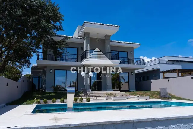 Sobrado à venda na Riviera de Santa Cristina XIII, Paranapanema