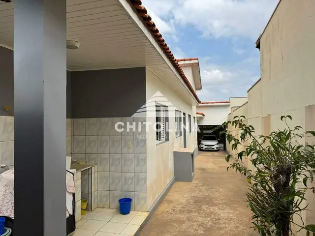 Casa à venda no Centro, Itapetininga: 3 quartos (1 suíte), 2 vagas
