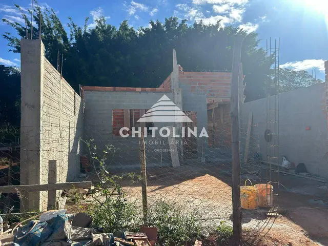 Casa à venda na Vila Carolina, Itapetininga: 3 quartos (1 suíte)