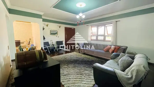 Casa à venda no Jardim Shangrilá, Itapetininga: 4 quartos (1 suíte)