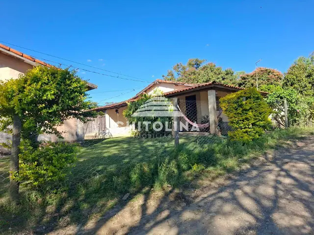 Sítio à venda no Bairro do Retiro, Itapetininga: 2 casas e barracões