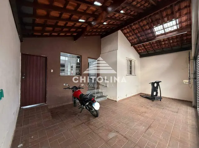 Casa residencial à venda no Centro de Itapetininga