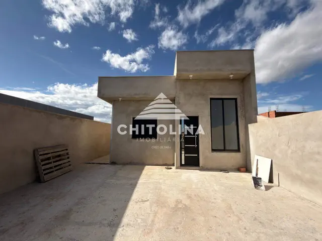 Casa à venda no Parque Itapê — R$ 269.000