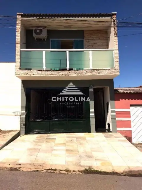 Sobrado à venda no Jardim Fogaça, Itapetininga: 3 quartos (1 suíte)