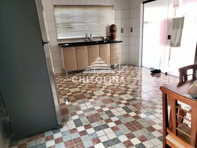 Casa à venda no Centro, Itapetininga: 3 quartos (1 suíte), 158,5 m²