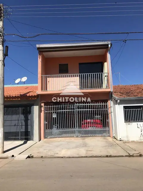 Sobrado à venda na Vila Regina, Itapetininga: 3 quartos (1 suíte)