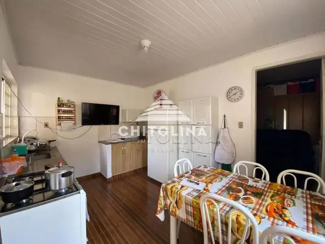 Casa à venda no Centro, Itapetininga: 2 quartos com casa nos fundos