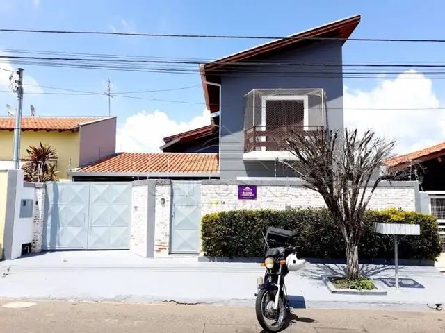 Sobrado à venda no Parque Atenas do Sul, Itapetininga: 3 quartos