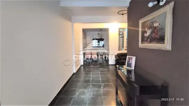 Sobrado à venda no Jardim Itália, Itapetininga: 3 quartos (1 suíte)