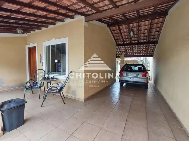 Casa à venda na Vila Nastri II, Itapetininga: 3 quartos (1 suíte)