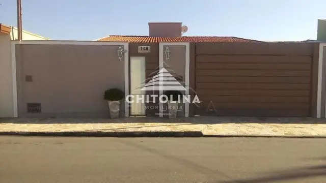 Casa à venda no Jardim Shangri-lá, Itapetininga: 4 quartos (1 suíte)
