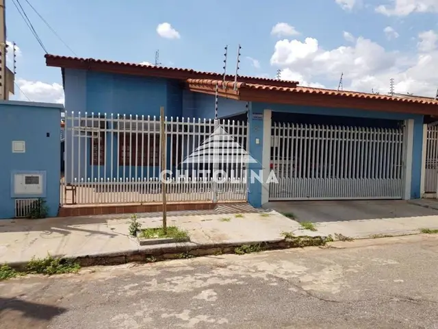 Casa à venda no Jardim Shangri-lá, Itapetininga: 3 quartos (1 suíte)
