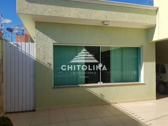 Casa à venda no Jardim Itália, Itapetininga: 3 quartos (1 suíte)