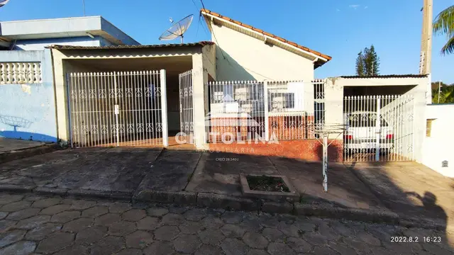 Casa à venda na Vila Maria, Itapetininga: 5 quartos, 3 casas no lote