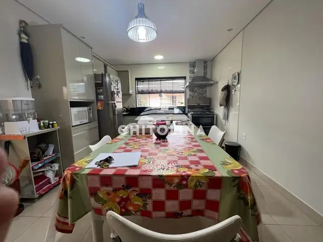 Casa à venda na Vila Rio Branco, Itapetininga: 3 quartos, 128 m²