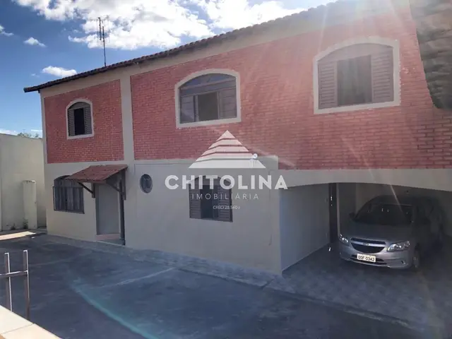 Chácara à venda na Vila Arruda, Itapetininga: 4 quartos (1 suíte)