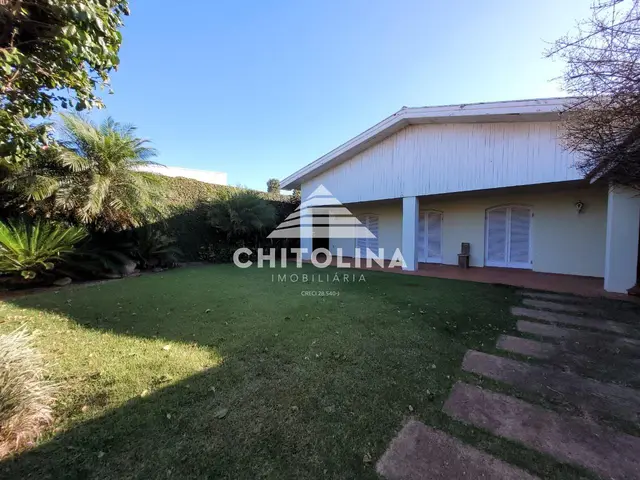 Casa à venda no Jardim Colombo, Itapetininga: 5 quartos (3 suítes)