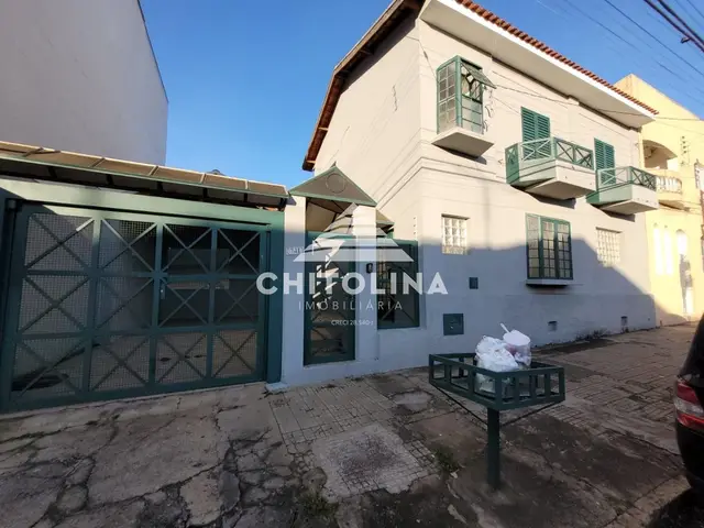 Sobrado à venda no Centro, Itapetininga: 3 quartos (1 suíte)