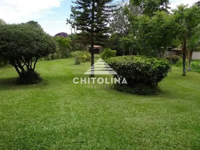 Chácara com 3 dormitórios à venda, 30000 m² por R$ 560.000,00 - Perímetro Urbano - Sarapuí/SP