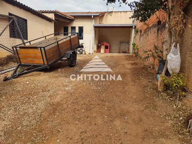 Casa à venda no Jardim Fogaça, Itapetininga: 2 quartos, 5 vagas