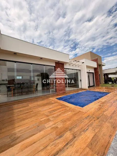 Casa com 3 dormitórios à venda, 190 m² por R$ 1.500.000,00 - Riviera de Santa Cristina XIII - Paranapanema/SP