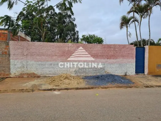 Terreno à venda na Vila Célia, Itapetininga: 250 m², murado