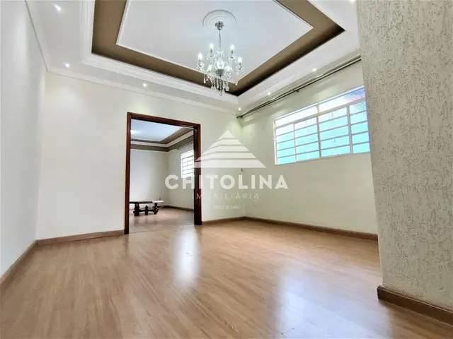 Casa à venda no Jardim Itália, Itapetininga: 3 quartos (1 suíte)