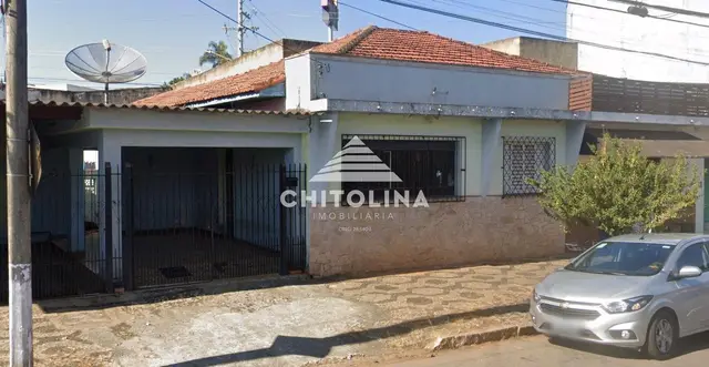 Casa à venda no Centro, Itapetininga: 3 quartos e ponto comercial