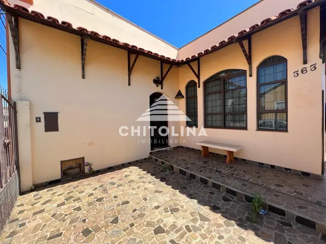 Casa à venda no Centro, Itapetininga: 3 quartos, 173 m²