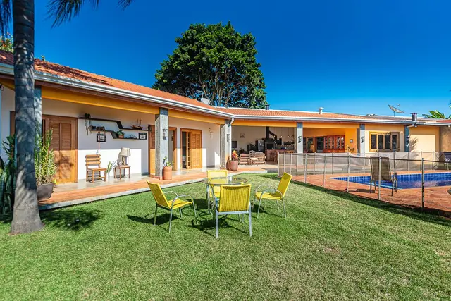 Chácara à venda na Estância Conceição, Itapetininga: 5 quartos