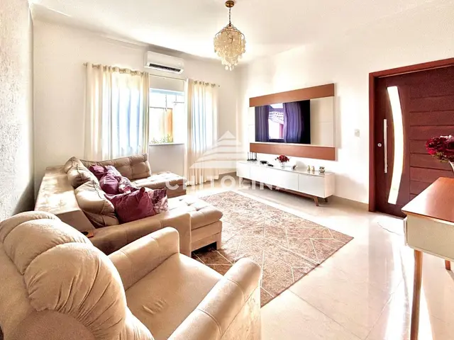 Casa à venda no Jardim Marabá, Itapetininga: 3 quartos (3 suítes)