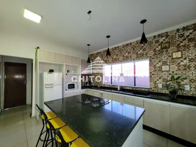 Casa à venda na Vila Carvalho, Itapetininga: 1 quarto, piscina