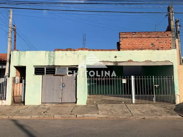Casa à venda no Centro, Itapetininga: 3 quartos, terreno com 3 casas