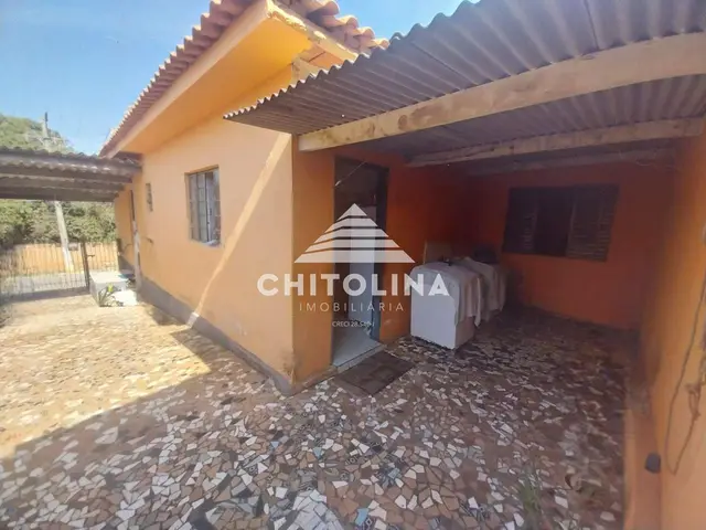 Casa à venda na Vila Santana, Itapetininga: 3 quartos, 2 vagas