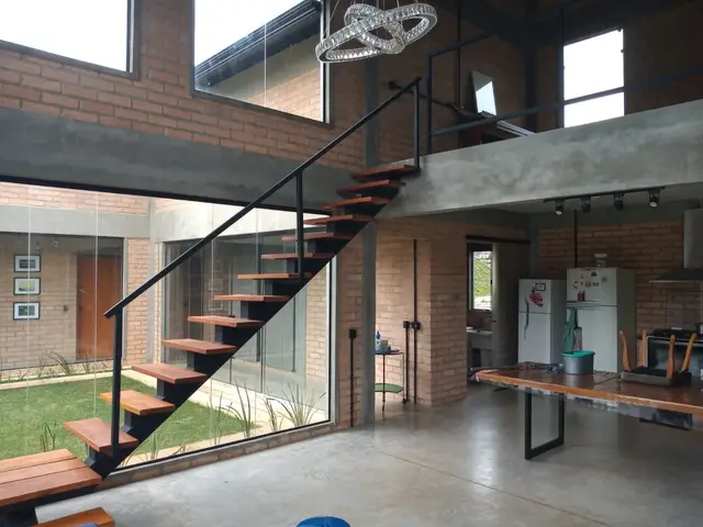 Casa com 3 dormitórios à venda, 184 m² por R$ 890.000,00 - Condomínio Chácaras Arumã - Sarapuí/SP