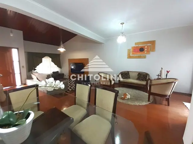 Casa à venda na Vila Vendramini, Itapetininga: 3 quartos (1 suíte)
