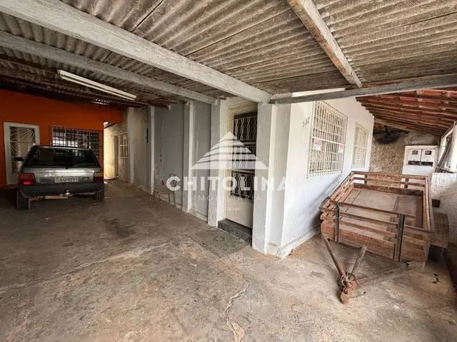 Casa à venda na Vila Reis, Itapetininga: 2 quartos, 100 m²