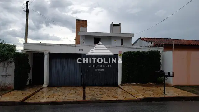 Sobrado à venda na Vila Barth, Itapetininga: 3 quartos (1 suíte)