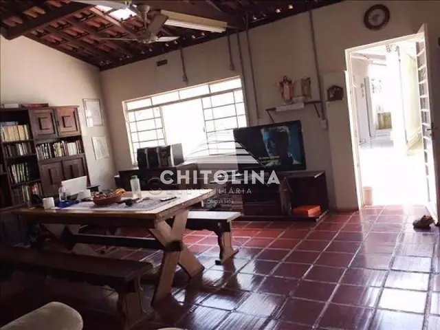 Casa à venda no Centro, Itapetininga: 5 quartos (1 suíte), 237 m²