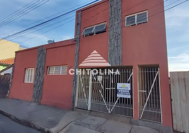 Casa à venda no Centro, Itapetininga: 3 quartos (1 suíte), 174 m²