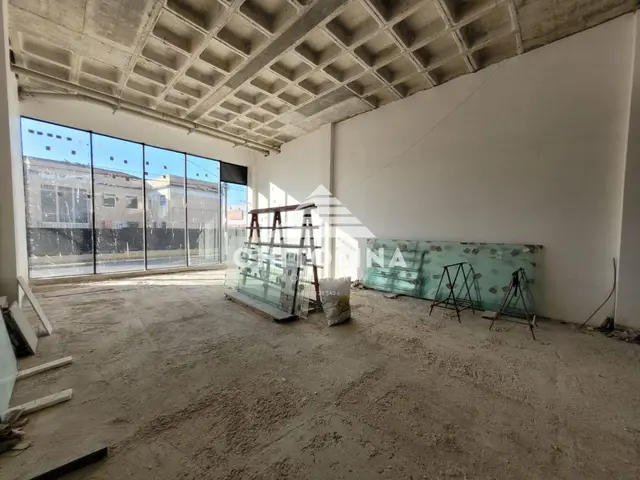 Loja para alugar no Larizzate Boulevard&Offices, Itapetininga: 76 m²