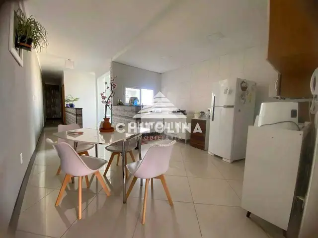 Casa à venda no Centro, Itapetininga: 2 quartos e sala comercial