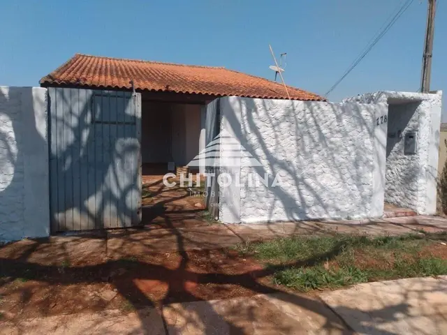Casa à venda na Vila Apolo, Itapetininga: 3 quartos, 2 vagas, 130 m²