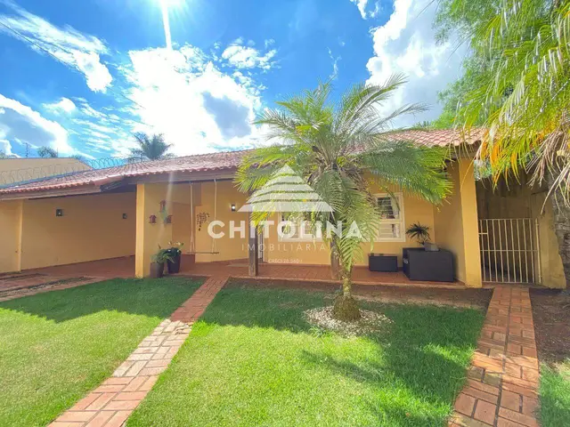 Casa à venda no Jardim Colombo, Itapetininga: 4 quartos (1 suíte)